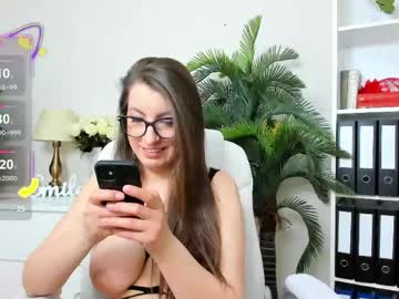 Candywesst April 20, 2026 Chaturbate stream image