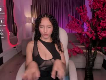 Anahi_Curlie1 April 20, 2026 Chaturbate stream image