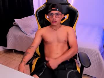 Axelvegax April 20, 2026 Chaturbate stream image