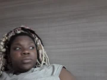 Butterfliou124 April 20, 2026 Chaturbate stream image