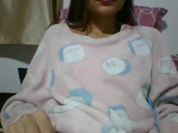 Luxi_111 April 21, 2026 Chaturbate stream image