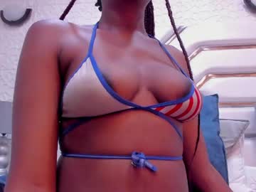 Evonnymilk April 21, 2026 Chaturbate stream image