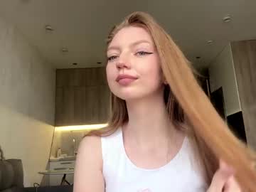 Joyegeesey April 21, 2026 Chaturbate stream image