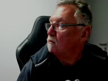 Sharlots_Pet April 21, 2026 Chaturbate stream image
