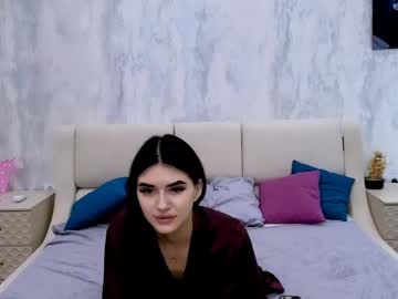 Holly_Beck April 21, 2026 Chaturbate stream image