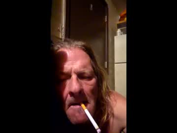Pevinu April 21, 2026 Chaturbate stream image