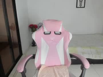 Juline_Smithh April 21, 2026 Chaturbate stream image