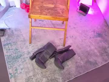 Fransheskarossi_ April 21, 2026 Chaturbate stream image