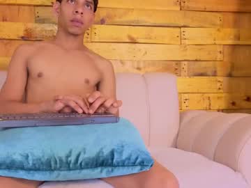 Xander_Lg99 April 21, 2026 Chaturbate stream image