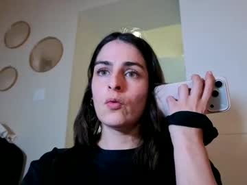 Chillwithcamii April 21, 2026 Chaturbate stream image