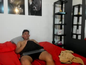 Mateo_Crown April 21, 2026 Chaturbate stream image