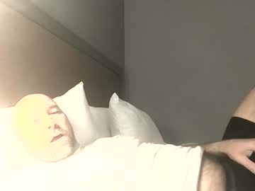 Bensoncarverd April 22, 2026 Chaturbate stream image