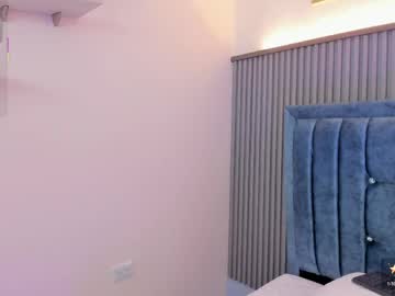 Pretty_Sunlight_ April 22, 2026 Chaturbate stream image