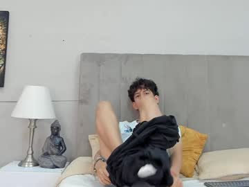 Mitssan April 22, 2026 Chaturbate stream image