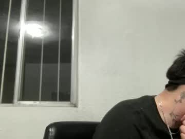 Garypinepineapple stream photo from April 22, 2026