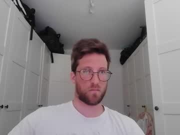 Moms_Little_Monster stream photo from April 22, 2026