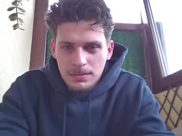 Roberto_Twink1 April 22, 2026 Chaturbate stream image