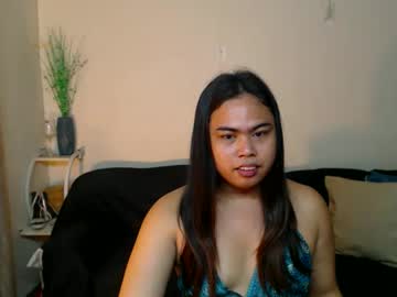 Natural_Petit69 April 22, 2026 Chaturbate stream image