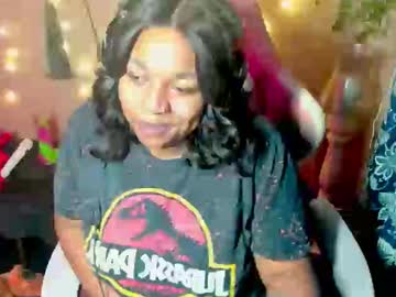 Mercedesredd April 22, 2026 Chaturbate stream image
