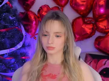 Juliabrewwer April 22, 2026 Chaturbate stream image