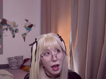 Meomeee April 22, 2026 Chaturbate stream image