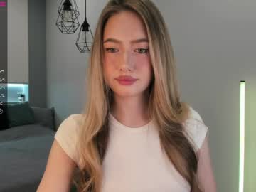 Longoriaeva April 22, 2026 Chaturbate stream image