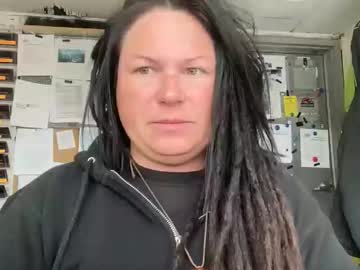 Ambermoss7 April 22, 2026 Chaturbate stream image