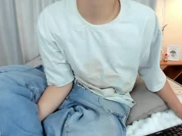 Dennis_Hills April 22, 2026 Chaturbate stream image