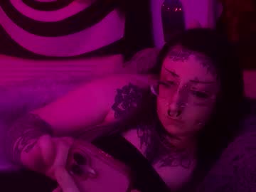 Hell0kittyblood April 23, 2026 Chaturbate stream image