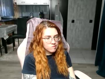 Reginasmilee stream photo from April 23, 2026