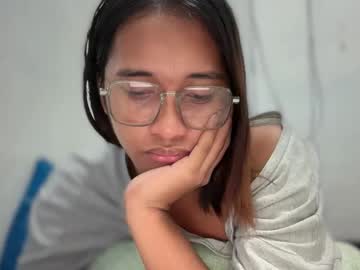 Ur_Sexyllie April 23, 2026 Chaturbate stream image