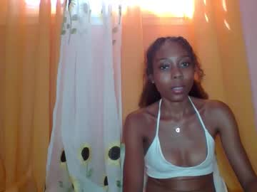 Layannek April 23, 2026 Chaturbate stream image
