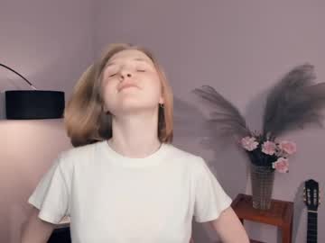 Alaineborg April 23, 2026 Chaturbate stream image