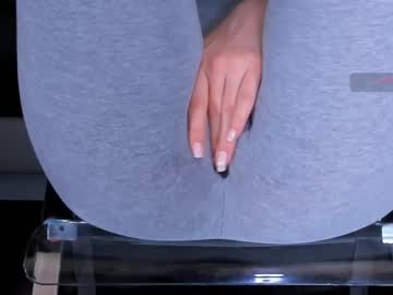 Love_Hard_Kiru April 23, 2026 Chaturbate stream image