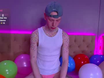 Warmwhisp April 23, 2026 Chaturbate stream image