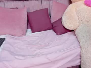 Lunabeckerr April 24, 2026 Chaturbate stream image