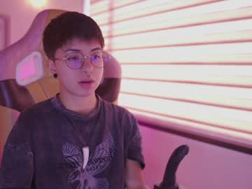Tommy_Blue1 April 24, 2026 Chaturbate stream image