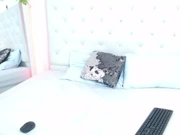 Milfdeluxe_ April 24, 2026 Chaturbate stream image