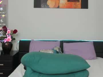 Goldenlunaa April 25, 2026 Chaturbate stream image