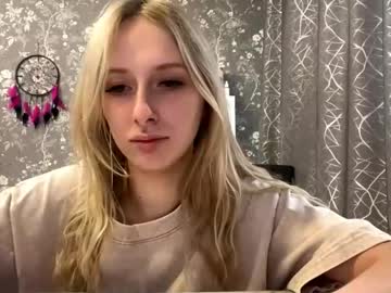 Aricamustaro April 25, 2026 Chaturbate stream image