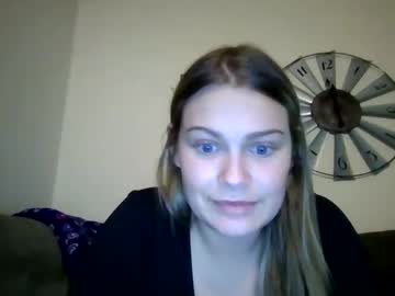 Luucylan3 April 25, 2026 Chaturbate stream image