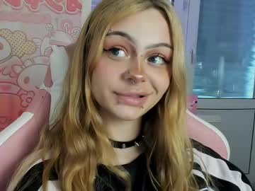 Melonipinkbb April 26, 2026 Chaturbate stream image