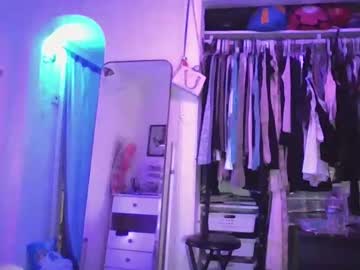 Ashl33mackenzi3 April 27, 2026 Chaturbate stream image