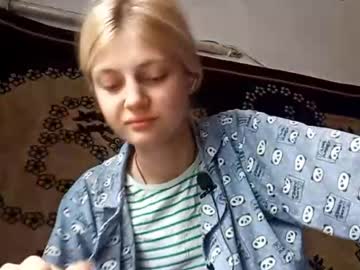 Carissaalderson April 27, 2026 Chaturbate stream image
