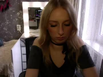 Aricamustaro April 27, 2026 Chaturbate stream image