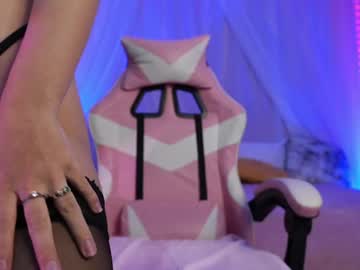 Lilou_Albrecht April 27, 2026 Chaturbate stream image
