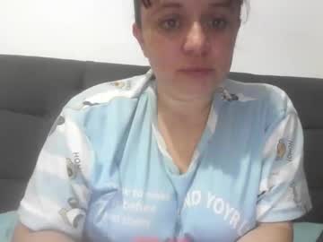 Isabellaa_Hills_ April 27, 2026 Chaturbate stream image