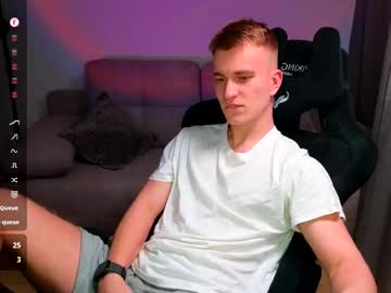 Flikyy April 27, 2026 Chaturbate stream image