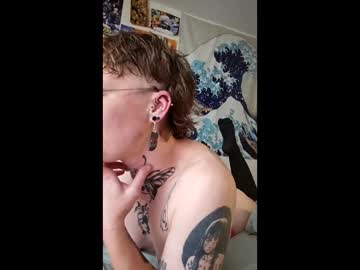 2tattedbaby2 April 27, 2026 Chaturbate stream image