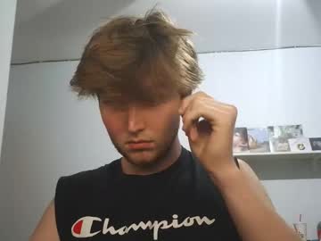 Bigskinnyboyshh April 27, 2026 Chaturbate stream image